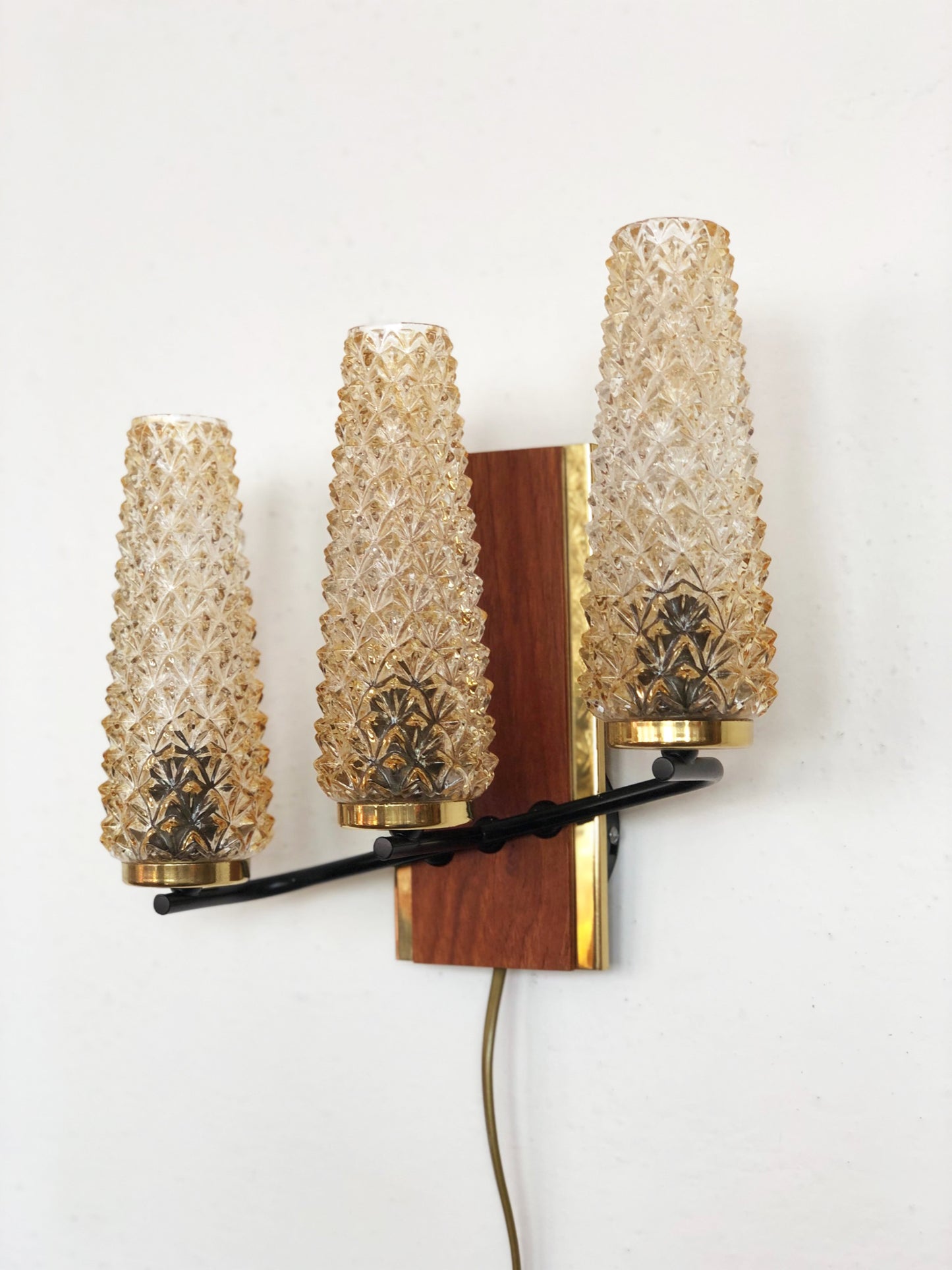 pair of lamps